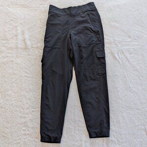 Athleta - Chelsea Cargo lined - Size 4